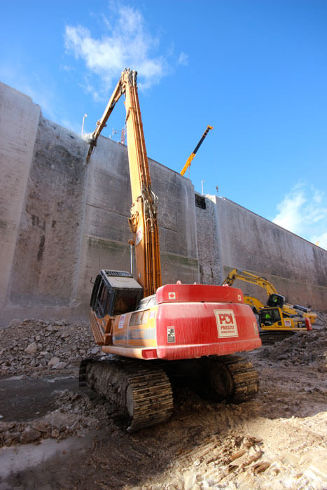 welland canal lightbox 4 1