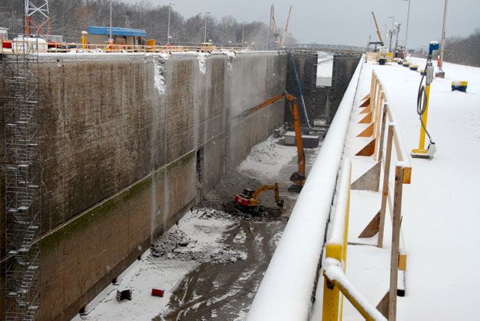 welland canal lightbox 8 1